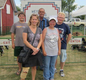 Brady, Christina, Boyd, Lenore och Glenn i Moville